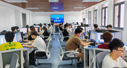 【本科教育教學工作巡禮】計算機與信息工程學院 砥礪奮進謀發展，篤行實干開新局——聚焦計算機網絡系統工程服務人才培養